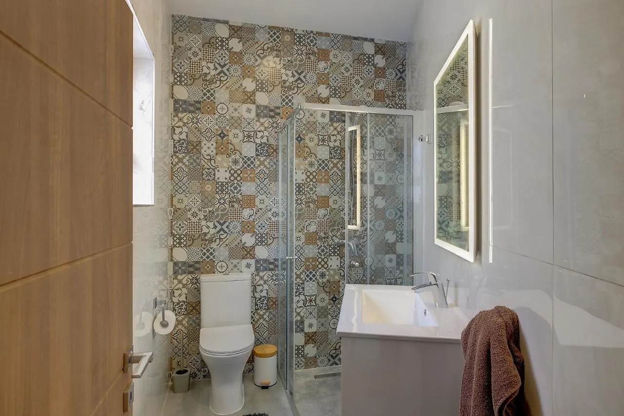 Perfect Location, Idyllic 2Br Apartment Sliema