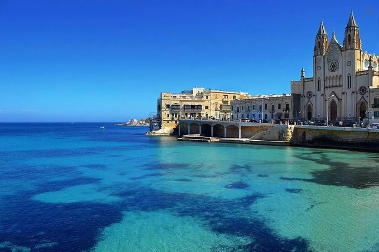 Perfect Location, Idyllic 2Br Apartment Sliema 0*,  Malta