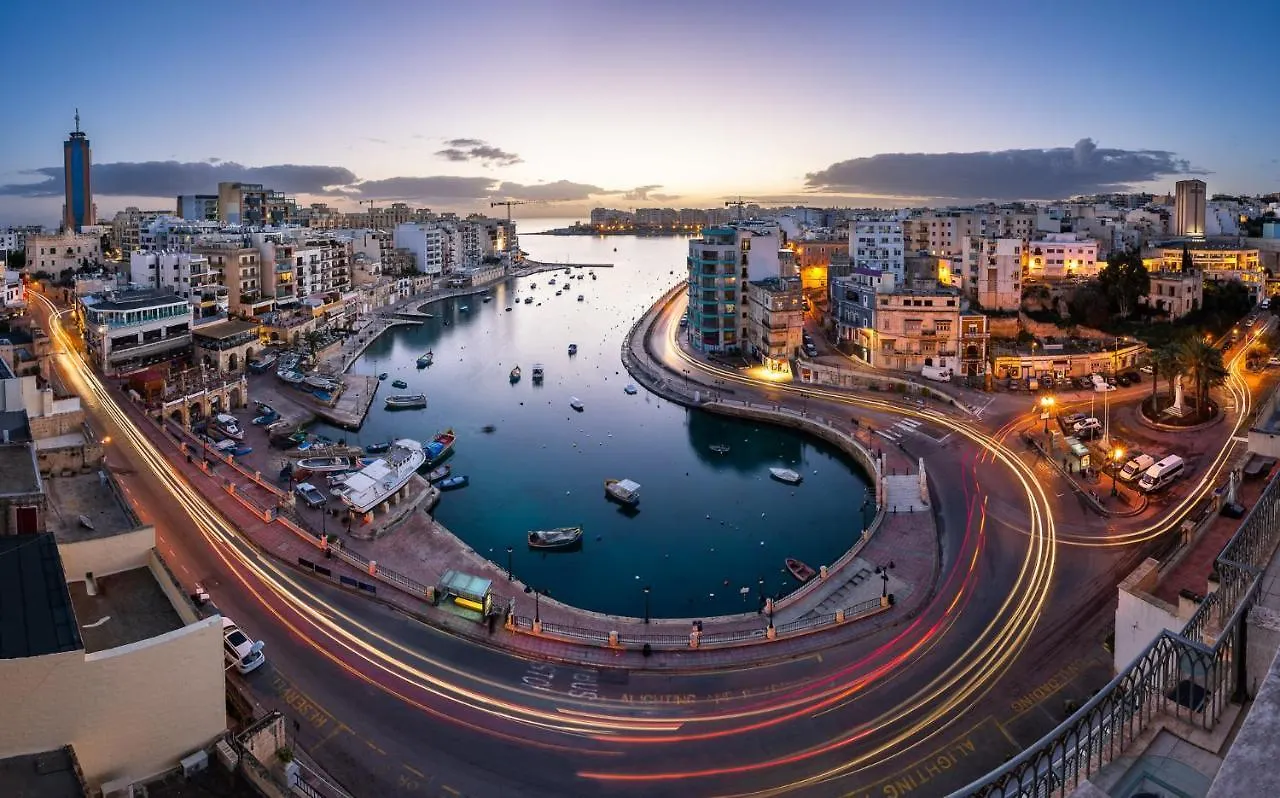 Perfect Location, Idyllic 2Br Apartment Sliema